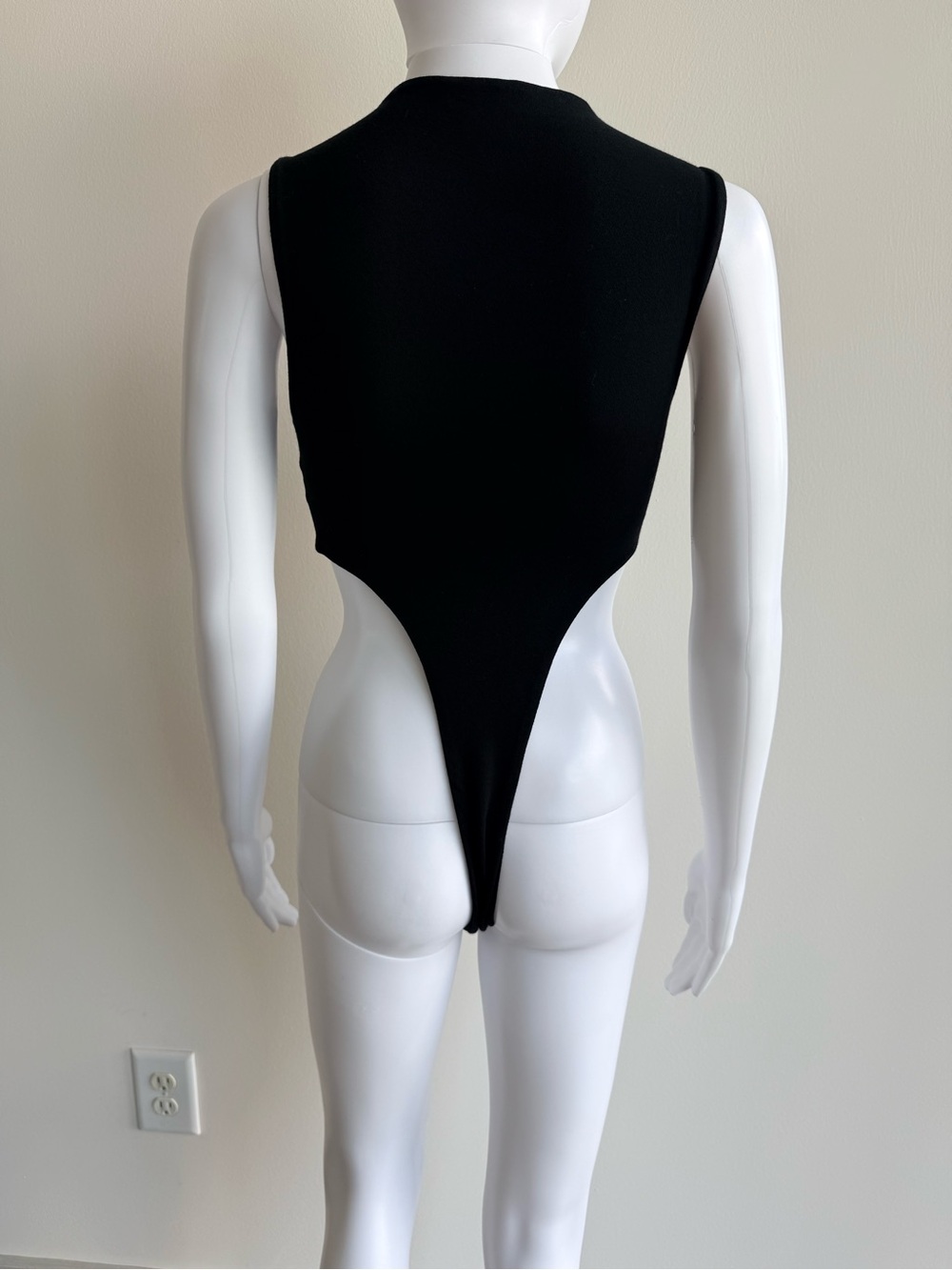 naked wardrobe Black High-cut Sleeveless Bodysuit - Picture 7 of 9